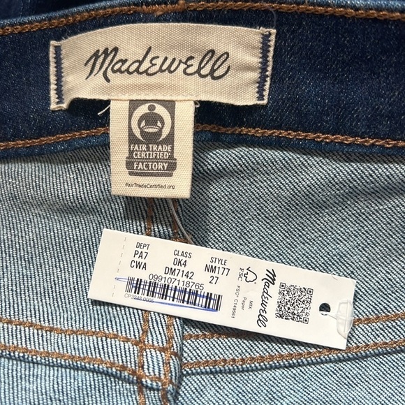 Madewell 8” Skinny Jeans in Cortland Wash - Picture 7 of 10